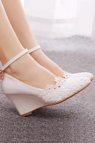 Vrouwen Trouwschoenen Bruid Bruidsmeisjesjurk 8cm Wiggen Hoge Hakken Witte Kanten Bloem Vrouwelijke Pompen