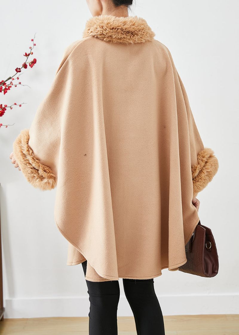 Licht Camelkleurige Wollen Trenchcoat Oversized Bontkraag Vleermuismouw - Dames wollen jassen